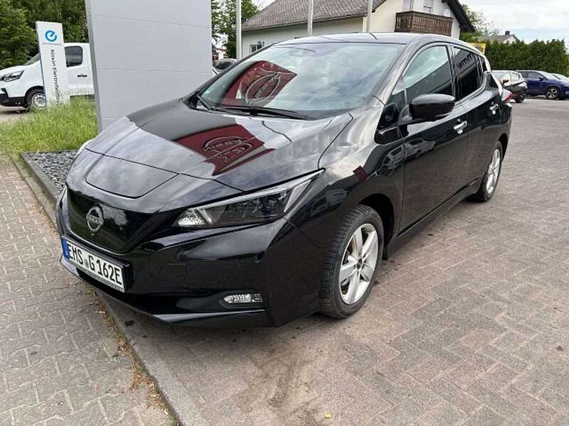 Nissan Leaf ZE1 MY22 Tekna Option 109 PS