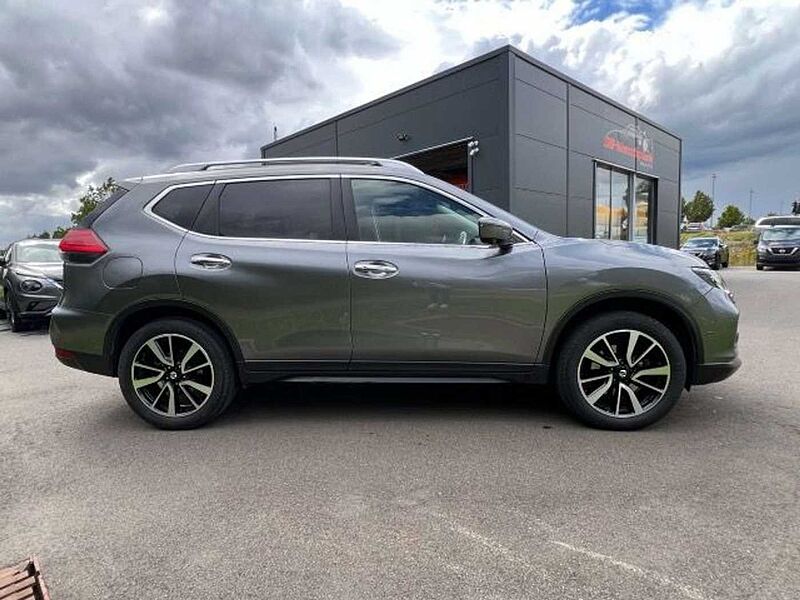 Nissan X-Trail N-Connecta  1.7 dCi  150 PS Xtronic 4x4