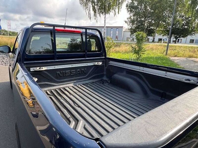 Nissan Navara NP300 Visia King Cab 4x4 6MT  Klima Sitzh