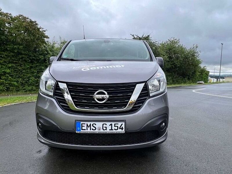 Nissan NV300 Kombi L1H1 2,7t dci PREMIUM 170 PS 9-Sitze